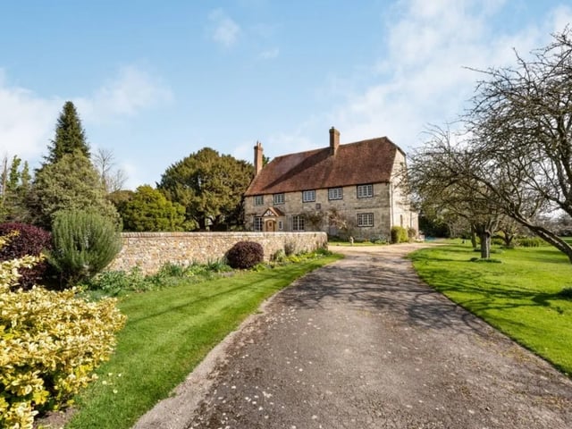 This stunning listed property was built in the 17th century and it has seven spacious bedrooms, three bathrooms and three reception rooms.