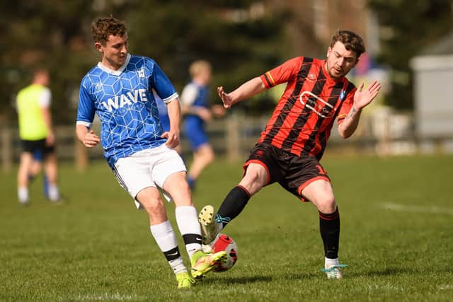 Shepherds Crook (red/black) v Portchester Royals
Picture: Keith Woodland (170421-147)