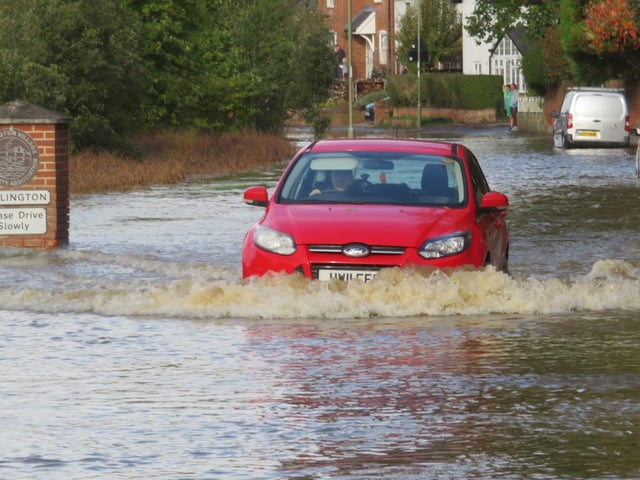 Wallington Shore Road in Fareham was flooded.