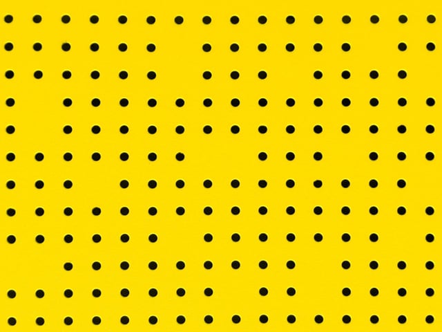 It may seem like an odd phobia, but one in 10 of us suffer from trypophobia - a fear of clusters of small holes, bumps or patterns.