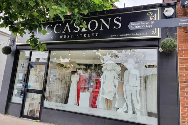 Sculptures have been installed at Ocassions of West Street, Fareham.