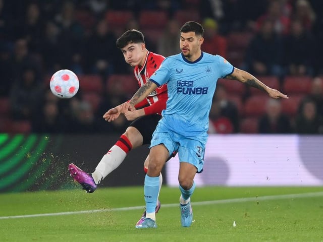 After a very mixed first half, the Brazilian announced himself on the Premier League stage in emphatic fashion with a ridiculous back-heel volley. Was replaced after 66 minutes due to cramp.