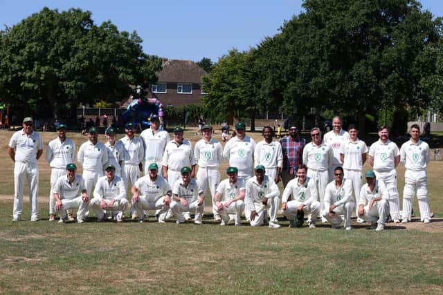 The two Bedhampton teams, plus special guests
Picture: Sam Stephenson.