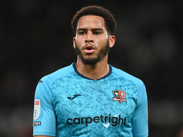 Appearances: 29; Goals: 11; Assists: 6; WhoScored rating: 6.8.