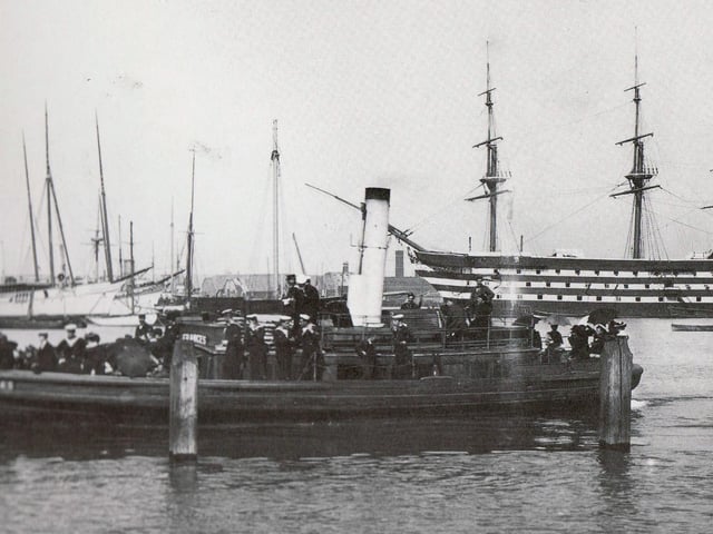 Gosport ferry, 1900 with HMS Victory in the background