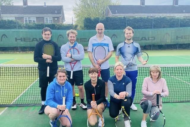 Alverstoke v Southsea mixed - Joshua Thompson, James Warren, Clive Palling, Andrii Zharikov, Jaz Davey, Tracey Lazenbury, Clare Keiditsch and Dawn Dewilde