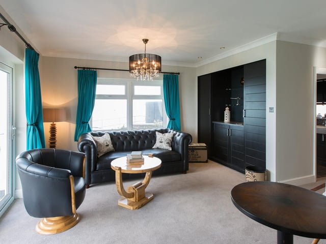 Completing its appeal is a rooftop terrace and BBQ area, providing uninterrupted views of the English coastline.
