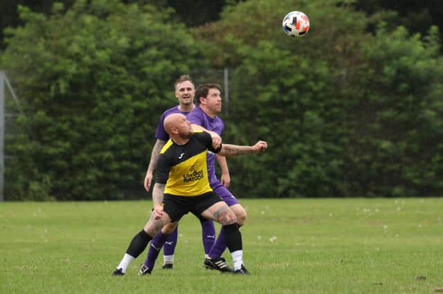 Shelford (yellow/black) v Old Boys Athletic. Picture by Kevin Shipp