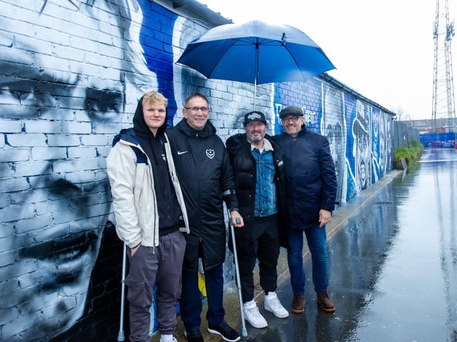 Keaton Spry, who was instrumental in getting the project off the ground, with Alan Knight, Marc Silver of MurWalls and Guy Whittingham.