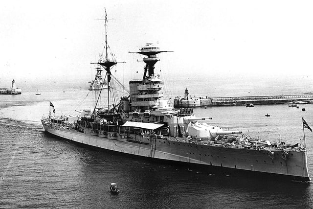 HMS Royal Oak enters harbour at Malta prior to WWII.  
SOLENT NEWS AND PHOTO AGENCY
S NA
020201