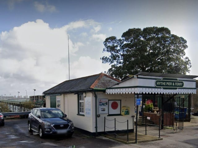 For Coffee and a view, one of our readers recommends Howley Coffee Co, a horsebox serving coffee by Hythe Pier Railway