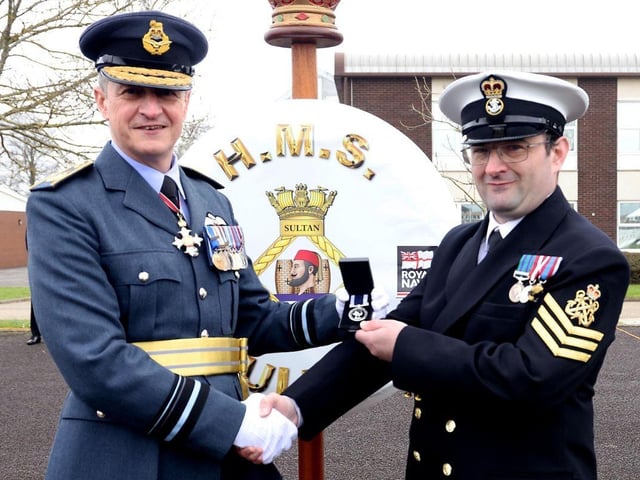 Long Service and Good Conduct Medal –- Presented to LET(ME) Coull.