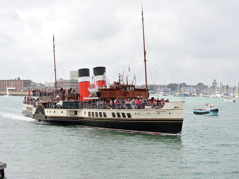2011. The paddle steamer Waverley arriving at the Harbour Station jetty. Picture: Steve Reid 113137-537