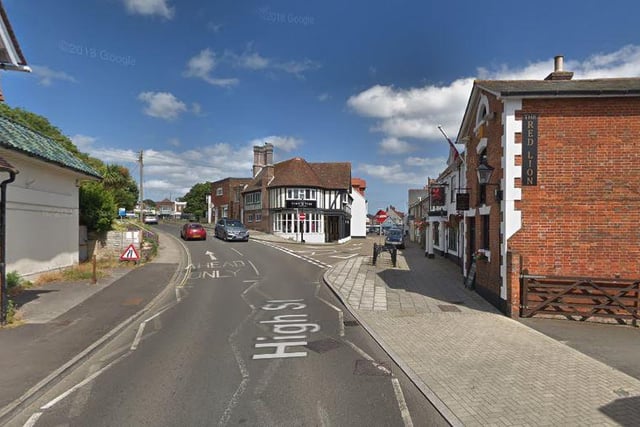 This large village is along the coast and it has a mixture of shingle and inter-tidal sand beaches. It is home to Hurst Castle and has shops, restaurants and pubs including The Wash House Bar.