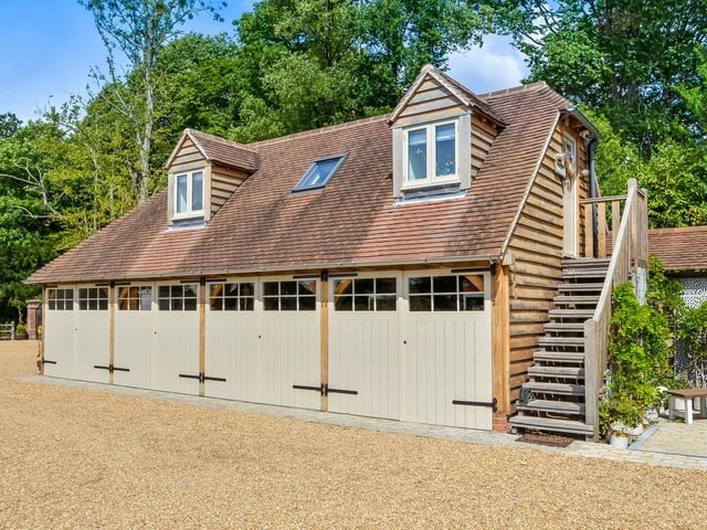 Shrover Lodge, Anmore Lane - Guide Price: £2.75m