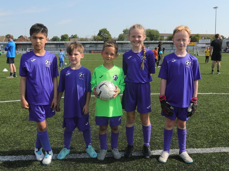 AFC Stoneham Youth Under-7s. Picture by Dave Haines
