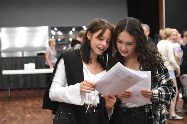 Brune Park Community School pupils Aaliyah Shepherd-Hammond 16, left, and Katelynn Gee, 16
Photo Paul Jacobs/pictureexclusive.com