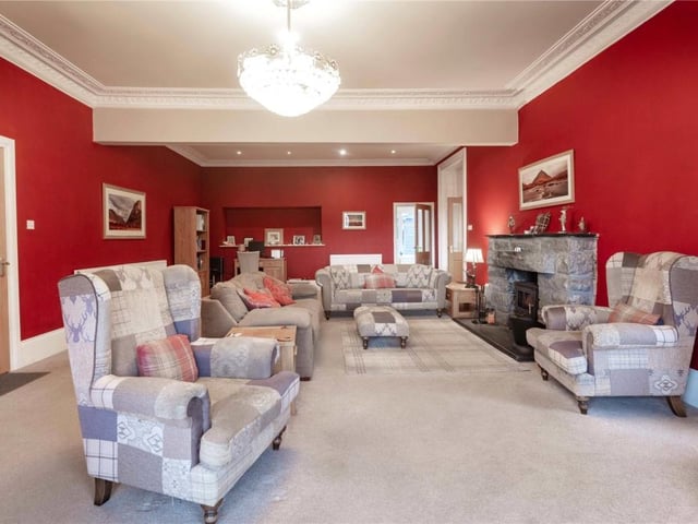 Drawing room.