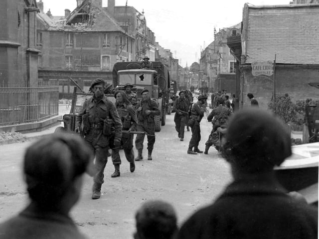 46 Commando, 4th Special Service Brigade in La Deliverande 8 June 1944