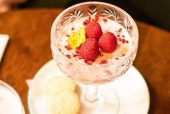 Cosy Club Portsmouth is pulling out all the stops to make your Mother's Day as special as possible with limited-time menu specials and a free glass of fizz for mums, available from Friday 17th – Sunday 19th March.
They are also offering a new cocktail, Mum's the Word, which consists of gin.