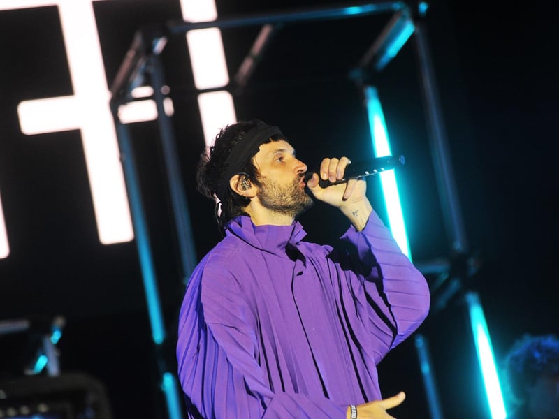 Kasabian dazzle the crowds