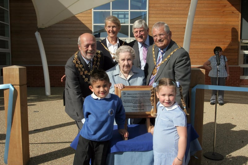 Chesterfield Mayor and Mayoress, Lily Cooper, Cllr.Mike Longden, Cllr.Robin Baldry with front rowThailer Emmerson and Lilly Hough  at the opening of the new Abercrombie School building.