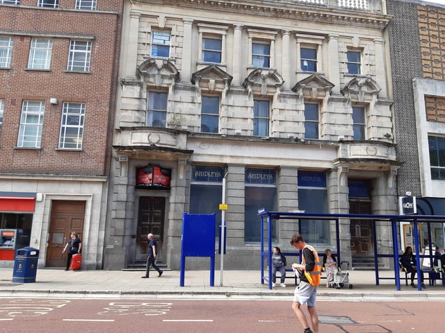 This extensive unit has been vacant since at least 2015.