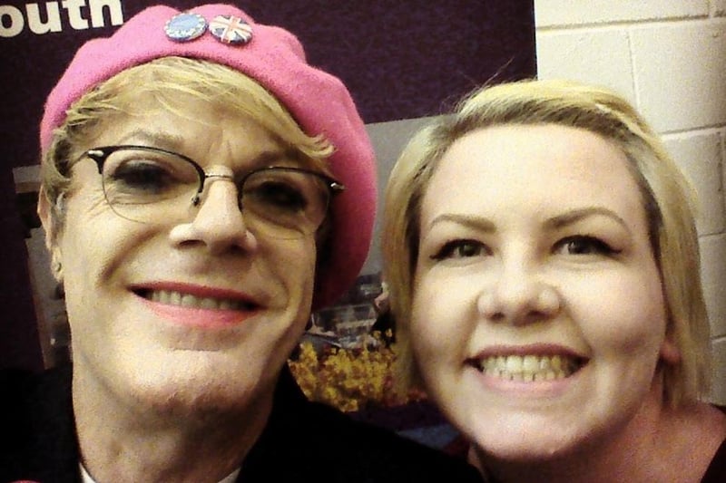 Nina Shore with comedian, actor, writer and activist Eddie Izzard at a lecture in 2016
