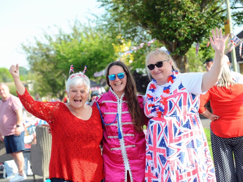 From left, Jo Denton, Charley Davis and Nicky Miles at Sandyfield Crescent in Waterlooville (070523-4539)