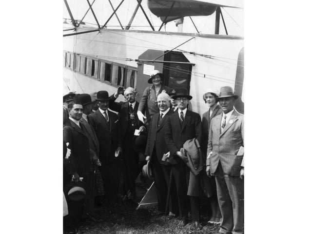 Portsmouth Airport opening in July 1932