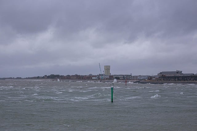 Strong winds in Portsmouth on Wednesday 27 December 2023

Pictured: View from Old Portsmouth 

Picture: Habibur Rahman