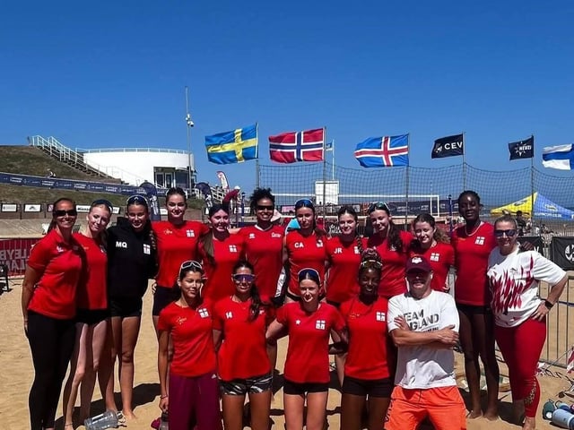 NEVZA Volleyball England team