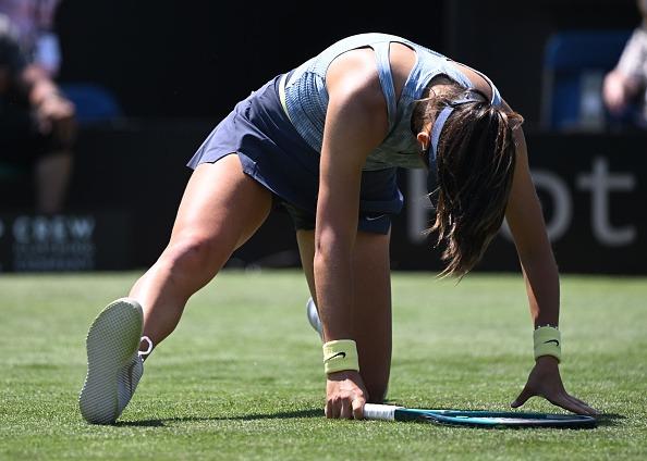 Emma Raducanu falls over at Eastbourne as she beats Sloane Stephens ahead of Wimbledon