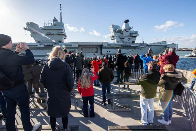 Pictured: Crowds of people watching HMS Prince of Wales from the Round Tower, Old Portsmouth

Picture: Habibur Rahman