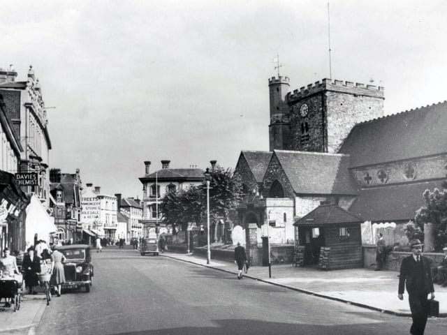 West Street and parish church Havant. Picture: costen.co.uk