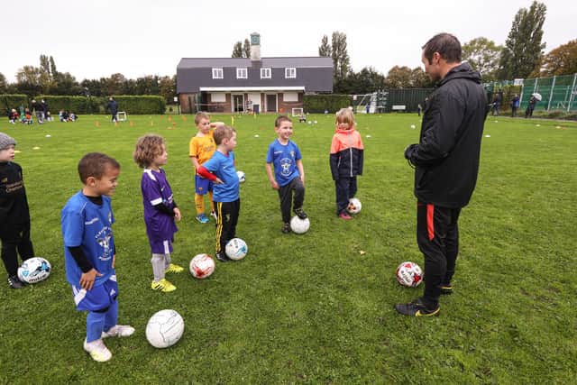 Fleur de Lys Tots training at Drayton Park. Picture: Chris Moorhouse
