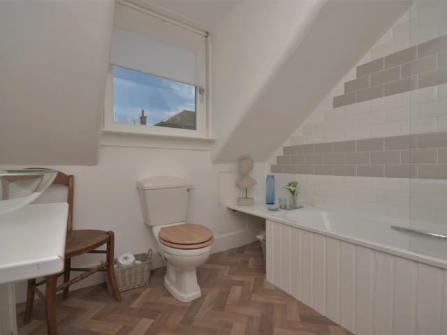 First floor en-suite bathroom.