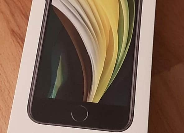 Police issue Facebook Markeplace warning after phones are stolen. Pic Portsmouth police