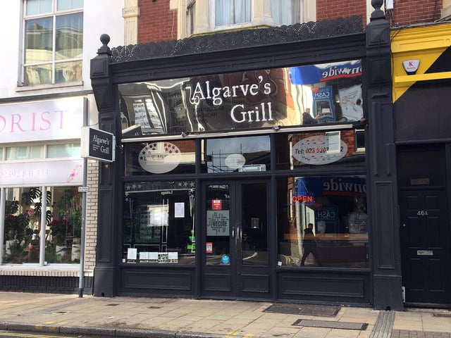 Algarve’s Grill in Osborne Road has a 4.8 star rating on Google, with over 1,300 reviews.