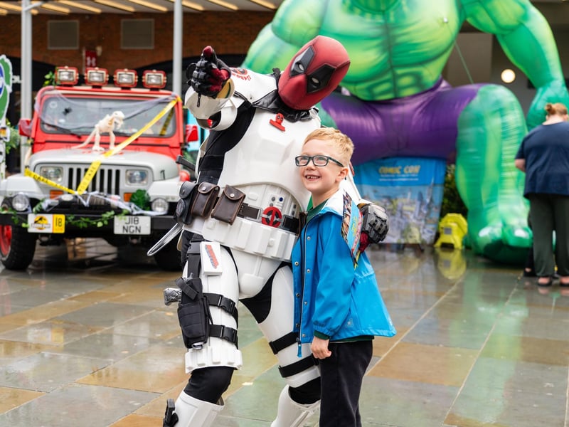 Jackson at the Spooktacular Portsmouth Comic Con at Gunwharf
Photos by Matthew Clark