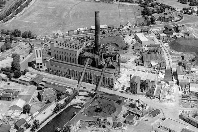 One chimney. No! Not being demolished. A new extension to Portsmouth power station, Old Portsmouth, under construction in 1949. Picture: Simmons Aerofilms/Mike Nolan Collection