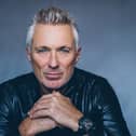 Rick thinks Martin Kemp is a good example of a silver fox.