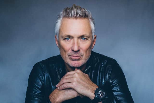 Rick thinks Martin Kemp is a good example of a silver fox.
