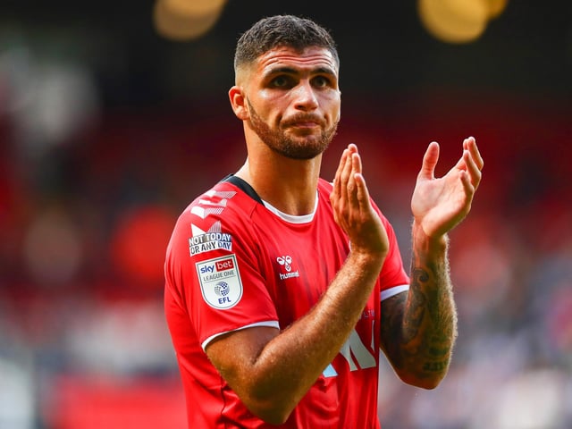 No-nonsense defender who is a handful from set-pieces. Will be a good pick-up for someone if Charlton don't extend his deal.