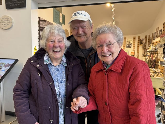 Martin Alderton from Arundel Historic Tours with 91-year-old Pam Harnden and his 92-year-old mother
