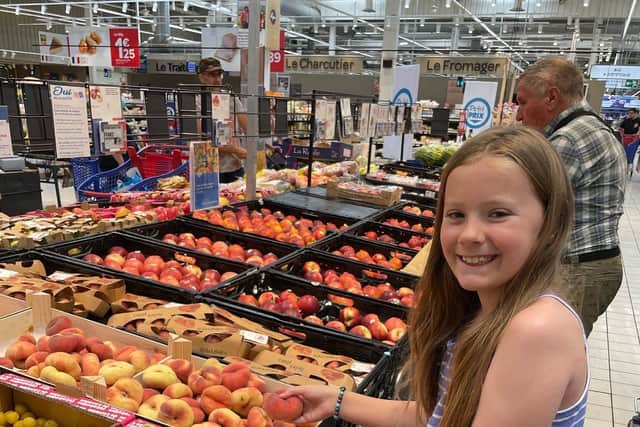 10-year-old campaigner and eco-ambassador, Billie Harris, has launched a petition to stop plastic packaging on loose vegetables.