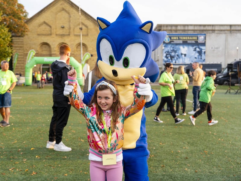 People have taken part in the Rowans Hospice Shining Stars Walk on Saturday, September 21, 2024, in a bid to raise money for the charity. Those taking part had the option to complete a 4 or 8 mile sponsored walk around Portsmouth and Southsea.  Picture Credit: Matthew Clark