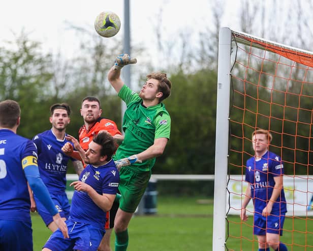 Baffins goalkeeper Roux Hardcastle has conceded just four goals in his last 10 Wessex League Premier Division fixtures.