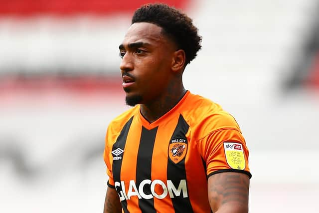 Sheffield Wednesday remain hopeful of signing Hull striker Mallik Wilks.