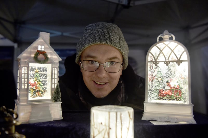 Tim Bulbeck, from Measure for Measure based in Stubbington, at the Lee-on-the-Solent Christmas lights. Picture: Sarah Standing (291124-6892)